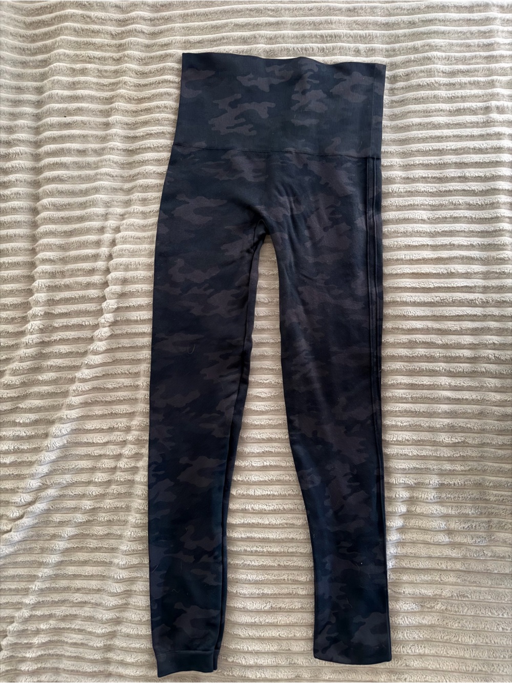 SPANX Black Camo Seamless Leggings